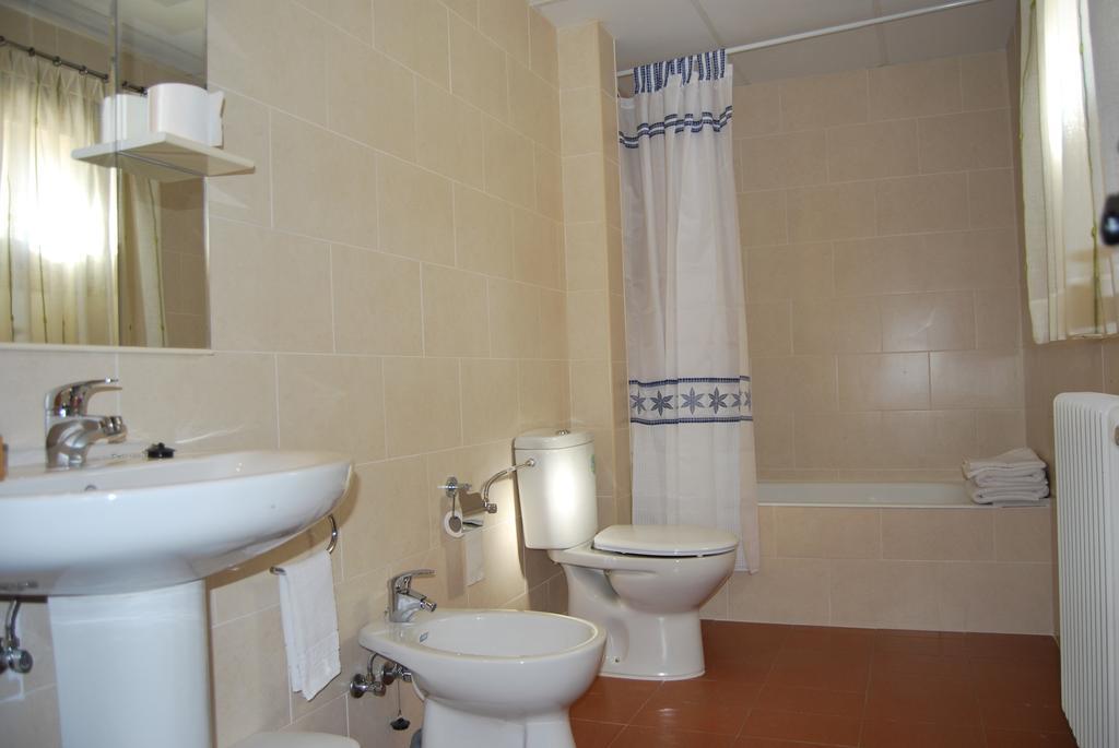 Hostal De Montana La Casa Grande Nogueruelas 客房 照片